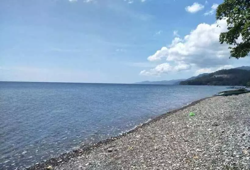 Hotelli Aundanao Oasis Beach