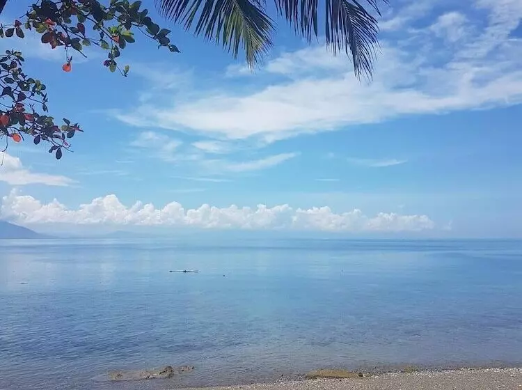 Hotelli Aundanao Oasis Beach