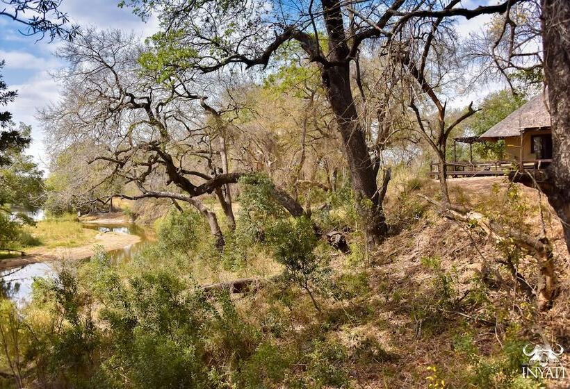 酒店 Inyati Game Lodge