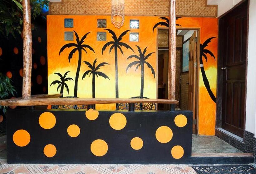 هتل Lala Panzi Bed And Breakfast