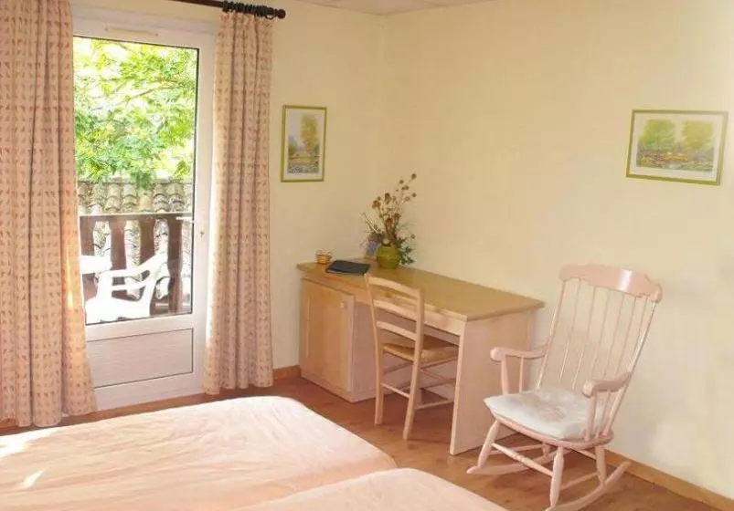 Hotelli Le Sentier Des Arches