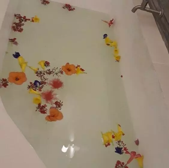 هتل Marnin S Place Boracay