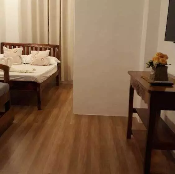 هتل Marnin S Place Boracay