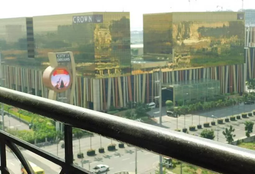 ホテル Ofw At Crowne Bay Tower