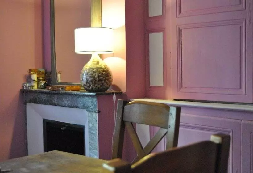 ペンション Au Richebourg Nogent