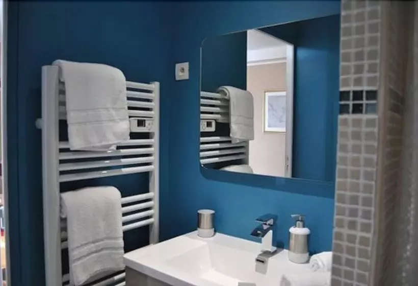 ペンション Au Richebourg Nogent