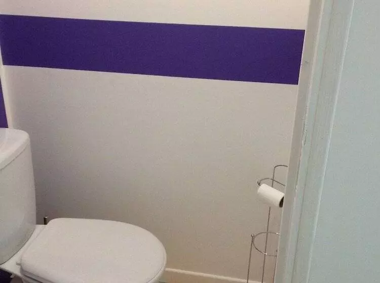 ペンション Au Richebourg Nogent