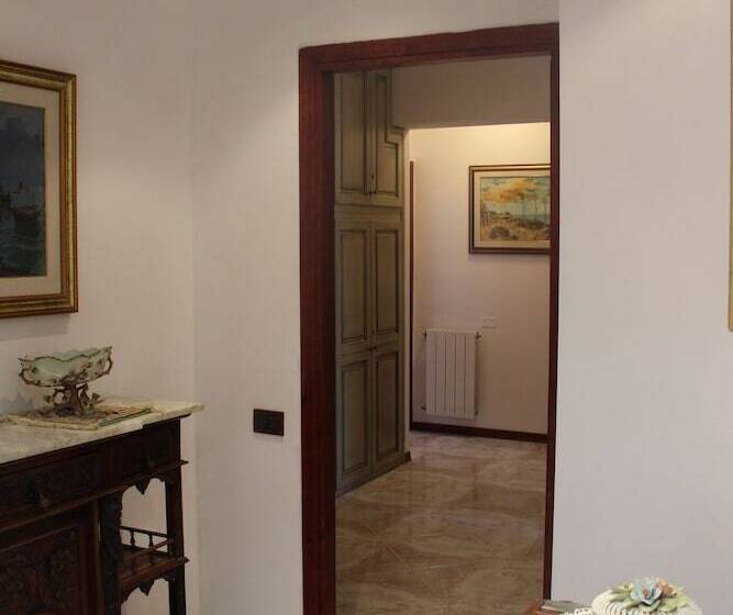 ペンション Casa Chiarenza