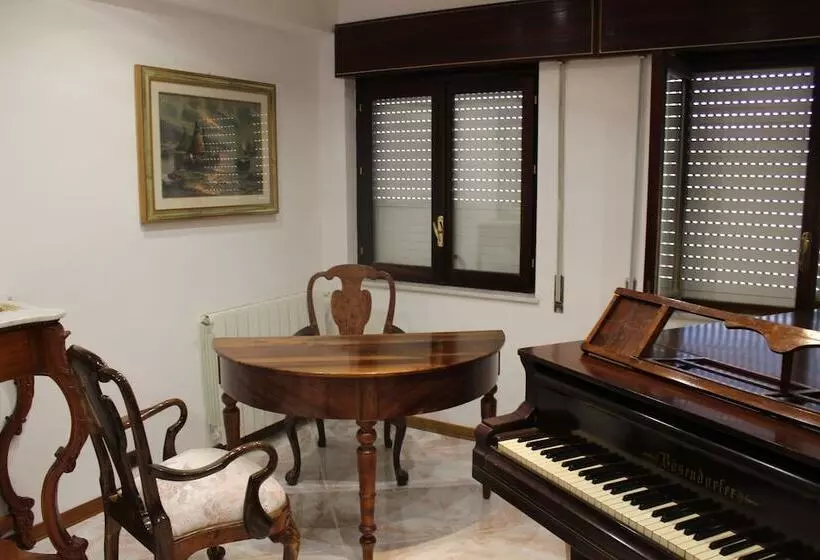 پانسیون Casa Chiarenza