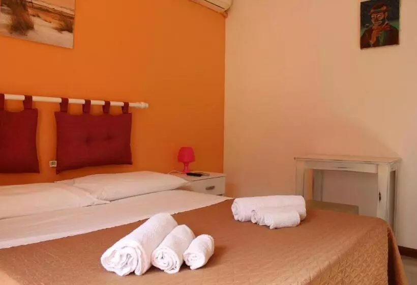 پانسیون Casa Chiarenza