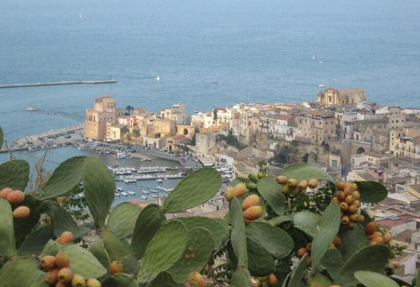 ペンション Casa Chiarenza