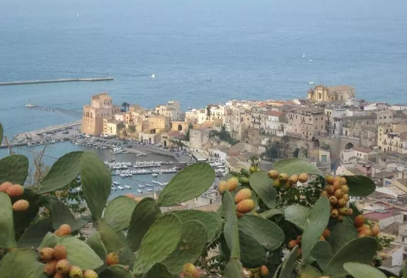 پانسیون Casa Chiarenza