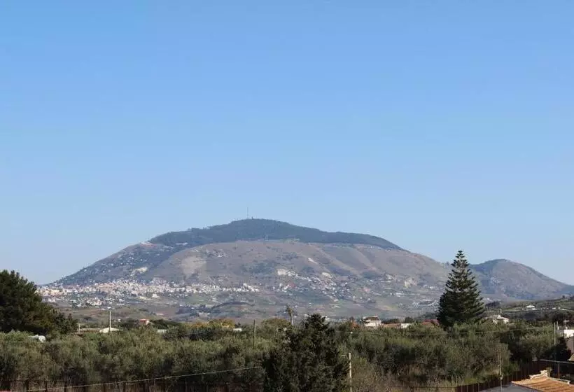 پانسیون Casa Chiarenza