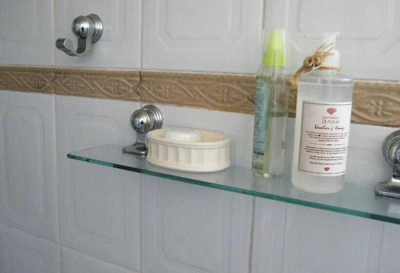 פנסיון Princes Lodge Guesthouse