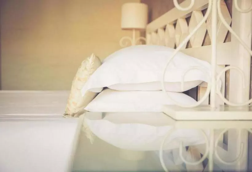 Majatalo Princes Lodge Guesthouse