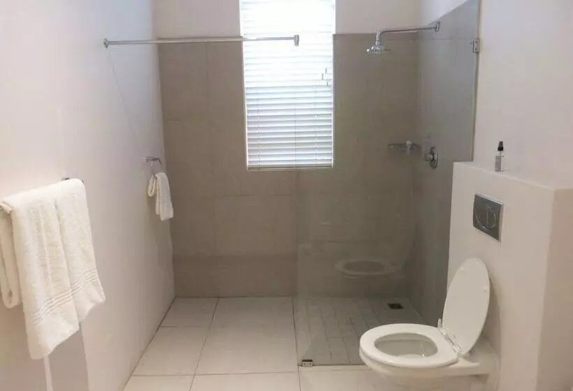 Majatalo The Hampton Exclusive Guest House