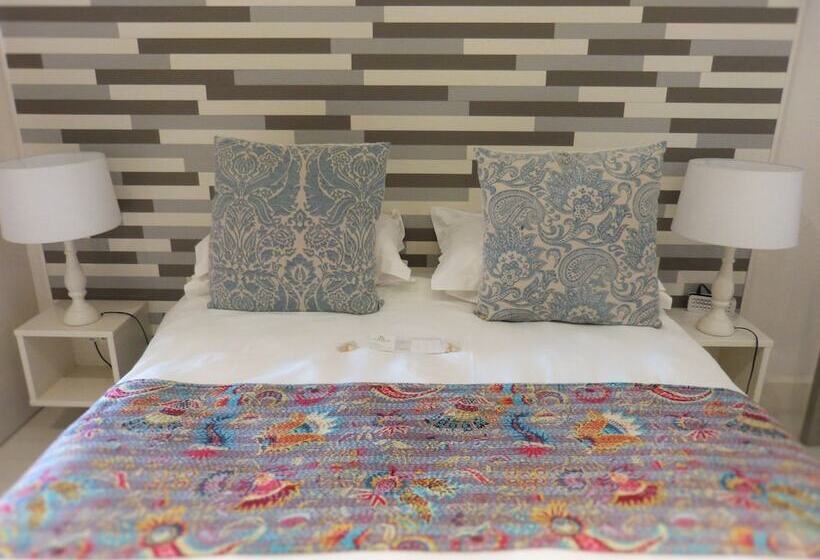 ペンション The Hampton Exclusive Guest House