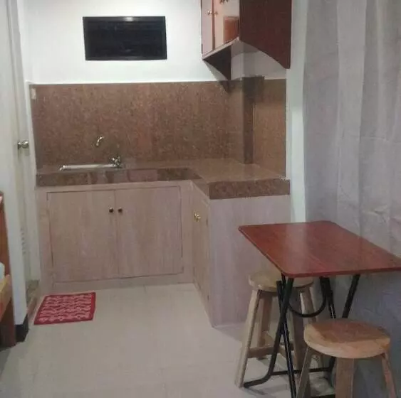 Sealor Pension House