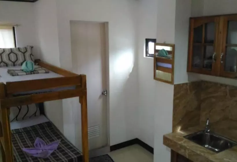 Sealor Pension House
