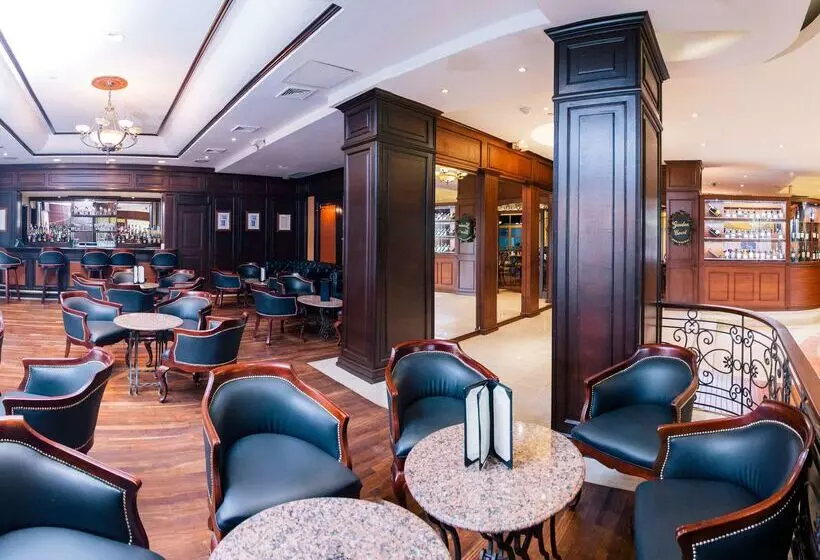 ホテル Hilton Princess Managua