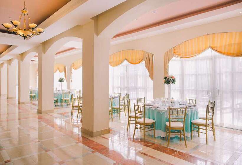 ホテル Hilton Princess Managua