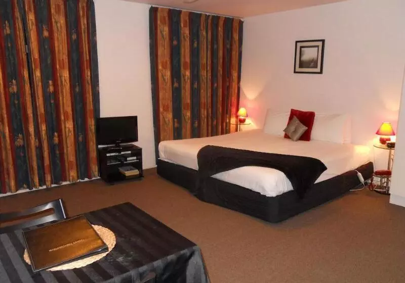 Carnmore Hotel Takapuna