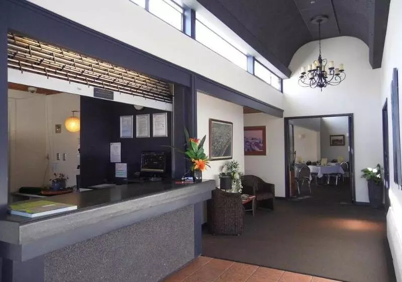 호텔 Westport Motor