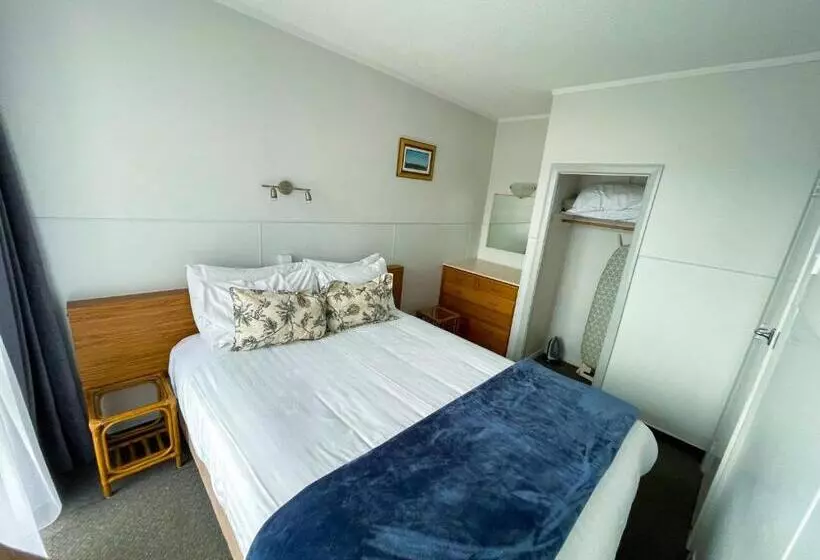 Waikanae Beach Motel