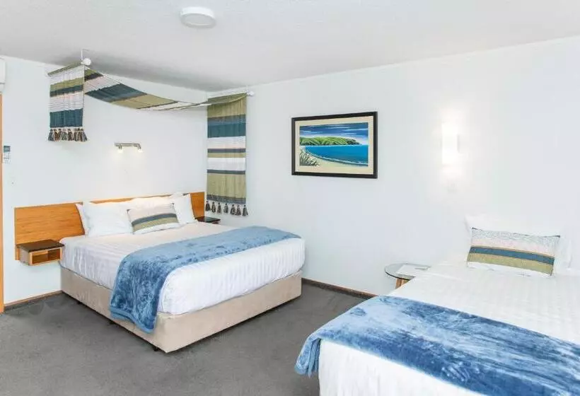Waikanae Beach Motel