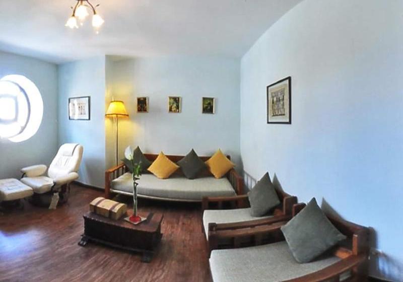 Posada De Los Antiguos Telares