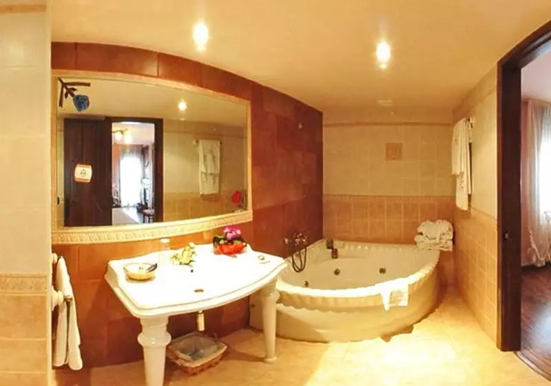 Posada De Los Antiguos Telares