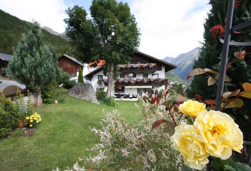 مسافرخانه Haus Sonnenhang