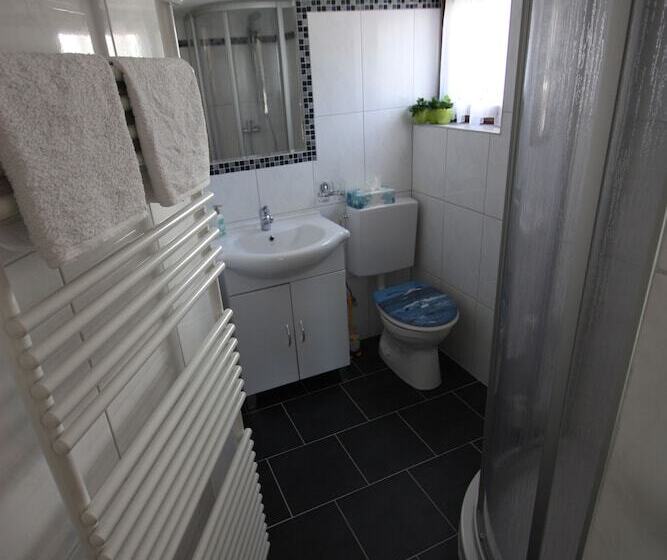 مسافرخانه Haus Sonnenhang