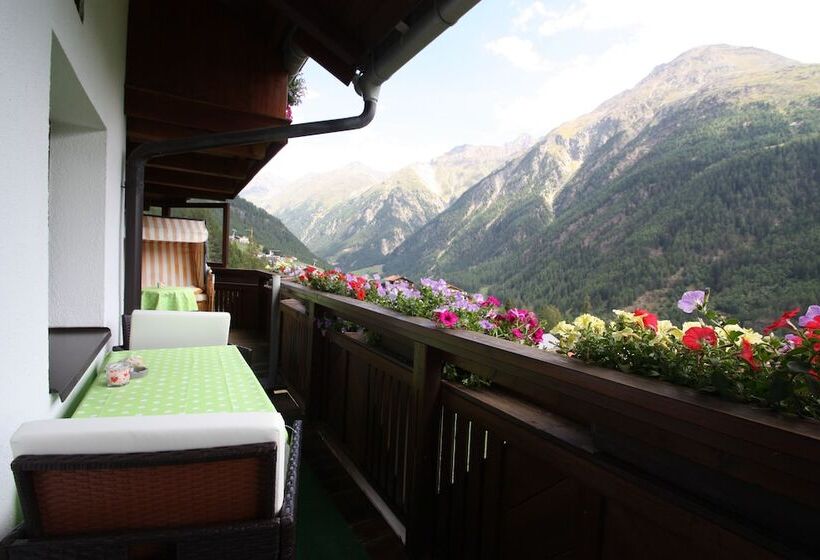 مسافرخانه Haus Sonnenhang