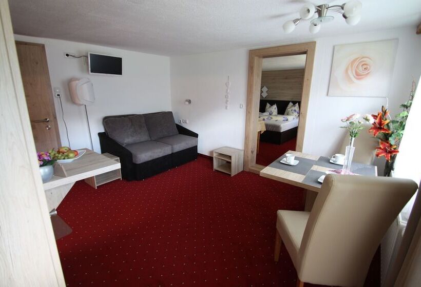 مسافرخانه Haus Sonnenhang