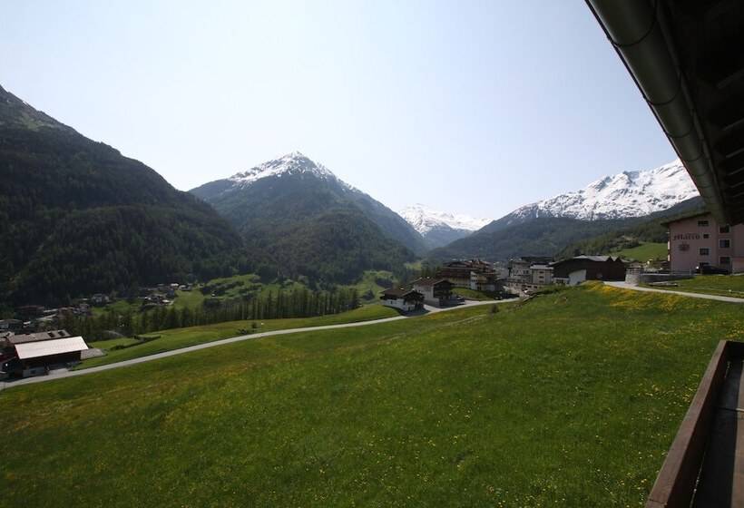 مسافرخانه Haus Sonnenhang