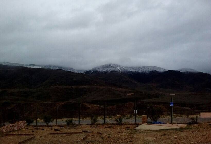 ホテル Camping Almocita