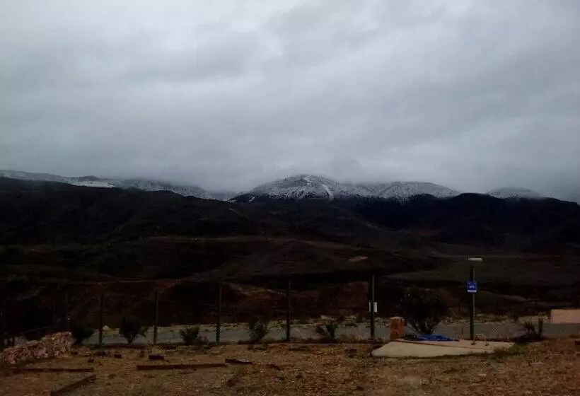 Hotelli Camping Almocita