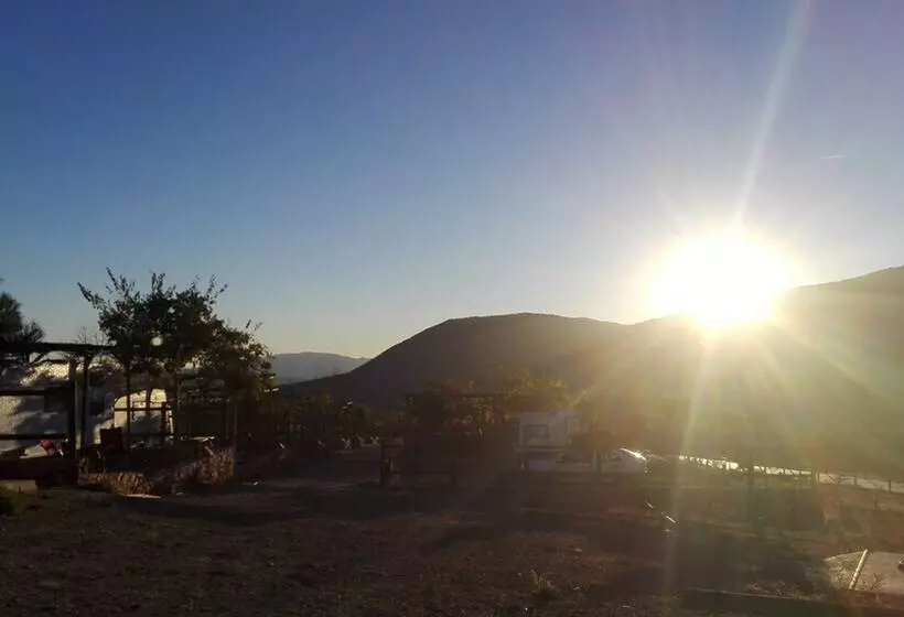 Hotelli Camping Almocita