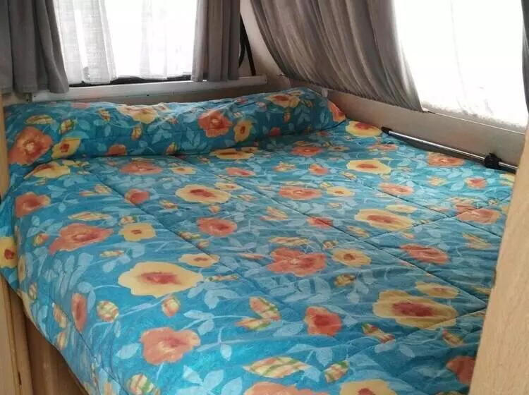 Hotelli Camping Almocita