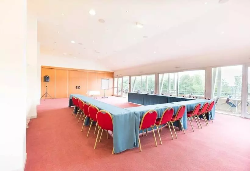 Hotelli Du Casino De Capvern