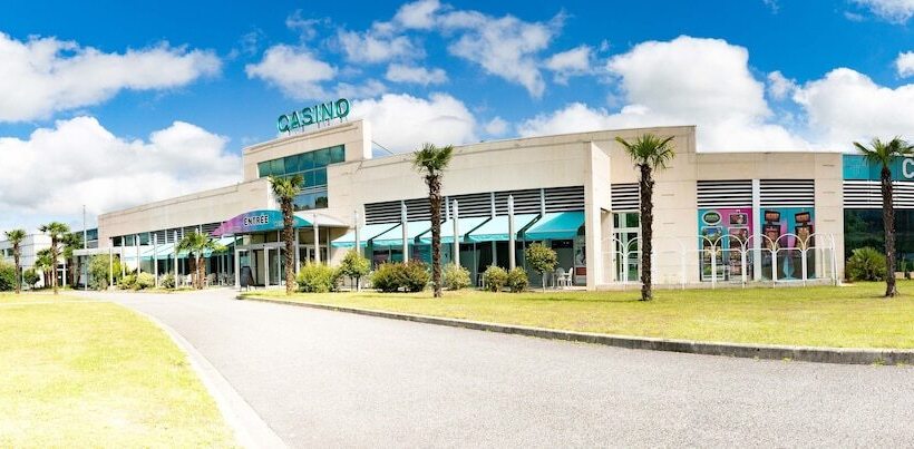 בית מלון כפרי Du Casino De Capvern