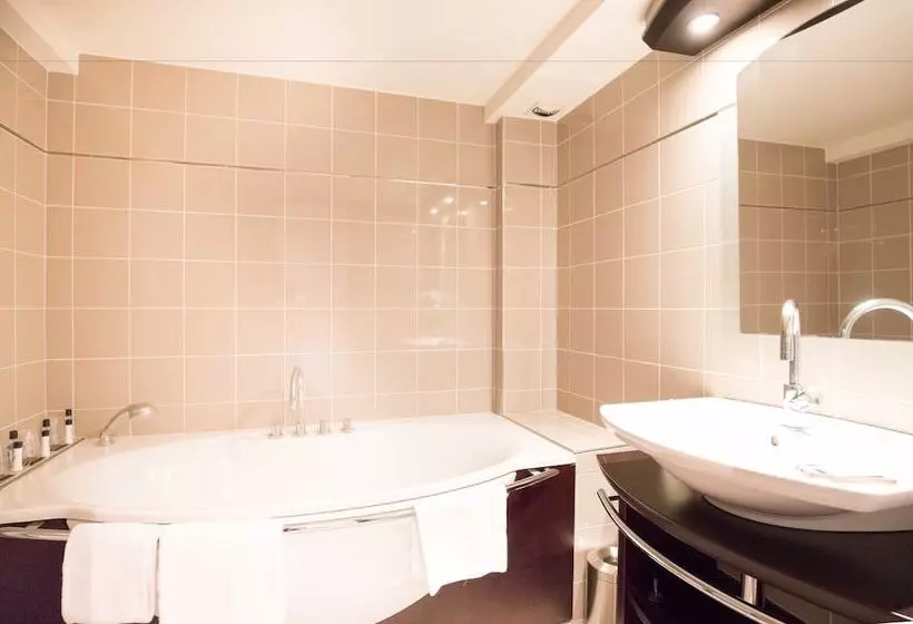 Hotelli Du Casino De Capvern