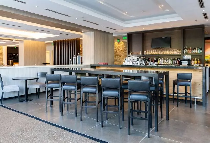 Hotelli Hilton Garden Inn Neuquen