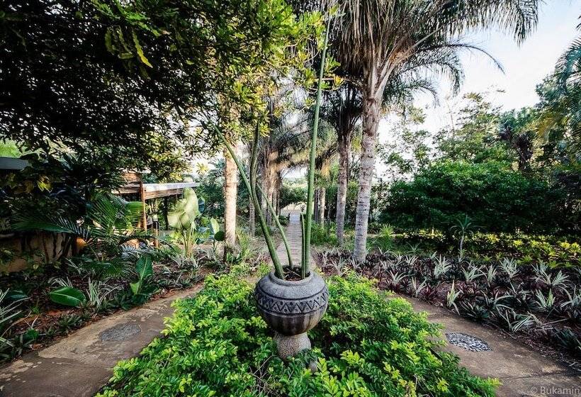 Отель Lidiko Lodge