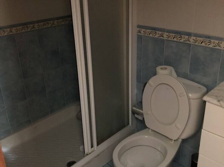 فندق Restaurante Bayona