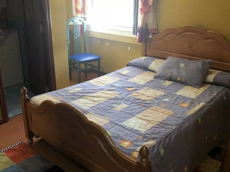 ホテル Restaurante Bayona