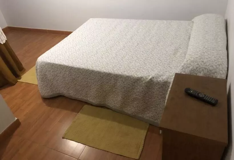 ホテル Restaurante Bayona