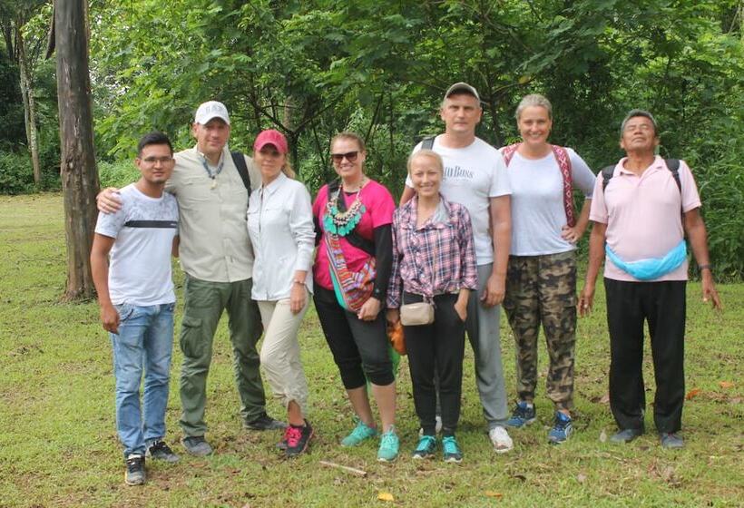 فندق Tropical Adventures & Expeditions