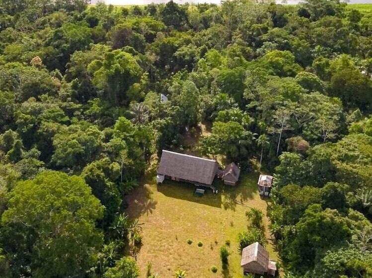 فندق Tropical Adventures & Expeditions